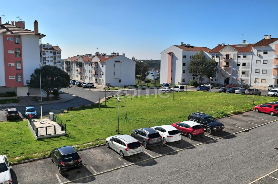 Apartamento T2 para Venda em Rio de Mouro Foto 8