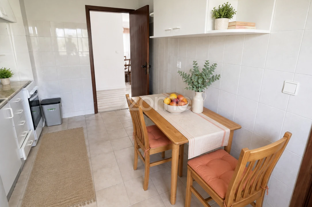 Apartamento T4 para Venda em Alcabideche Foto 11