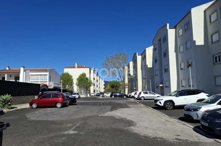 Apartamento T4 para Venda em Alcabideche Foto 3