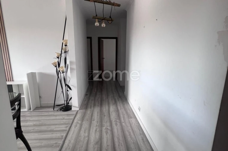 Apartamento T4 para Venda em Alcabideche Foto 5