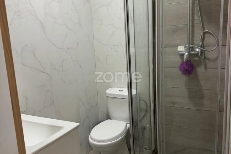 Apartamento T4 para Venda em Alcabideche Foto 16