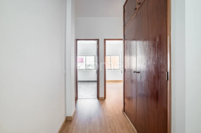 Apartamento T2 para Venda em Leiria, Pousos, Barreira e Cortes Foto 5