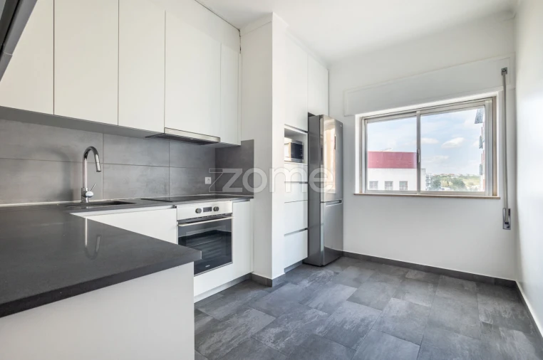 Apartamento T2 para Venda em Leiria, Pousos, Barreira e Cortes