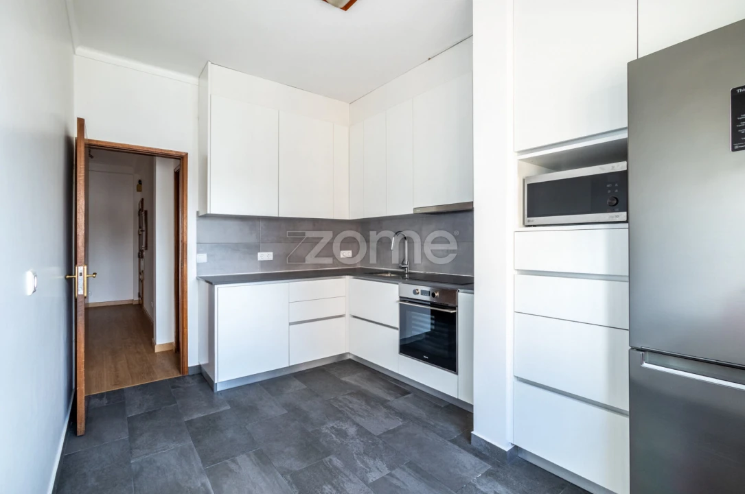 Apartamento T2 para Venda em Leiria, Pousos, Barreira e Cortes Foto 15