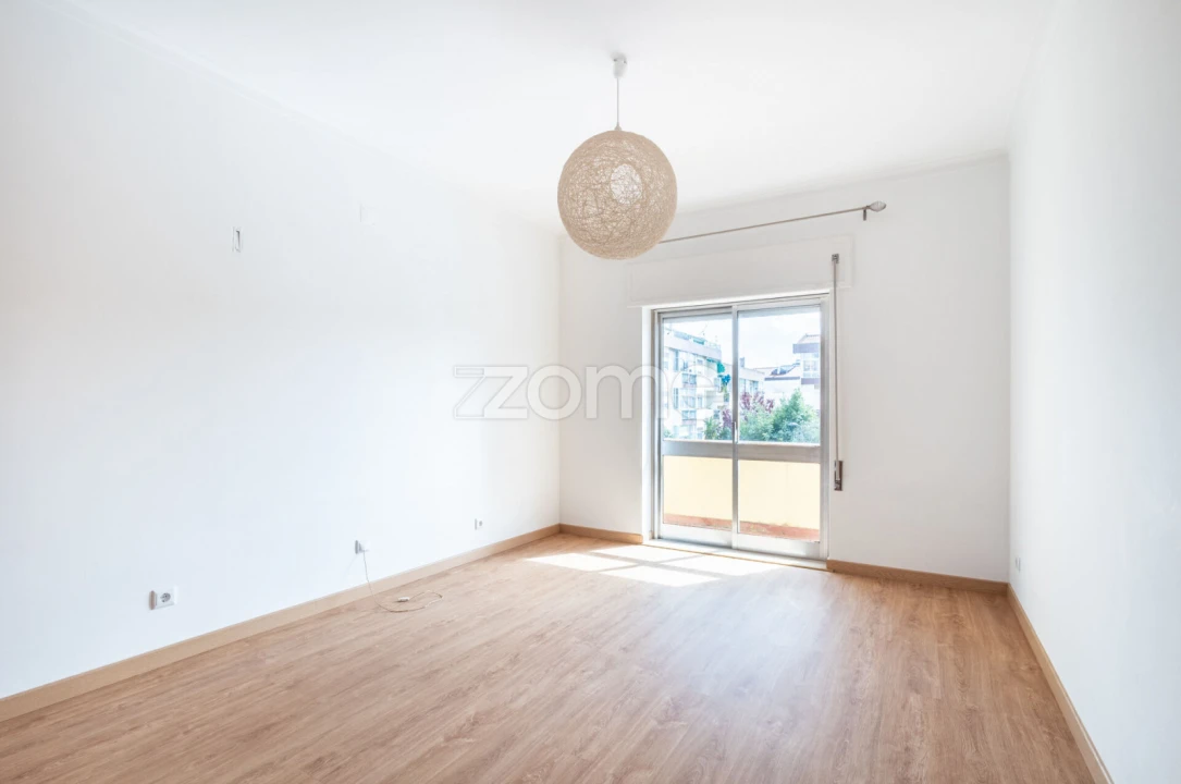 Apartamento T2 para Venda em Leiria, Pousos, Barreira e Cortes Foto 21