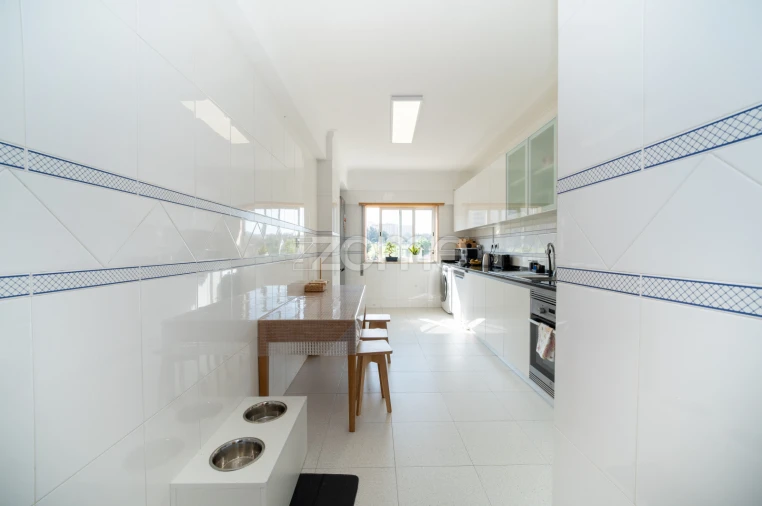 Apartamento T2 para Venda em Cacém e São Marcos Foto 13