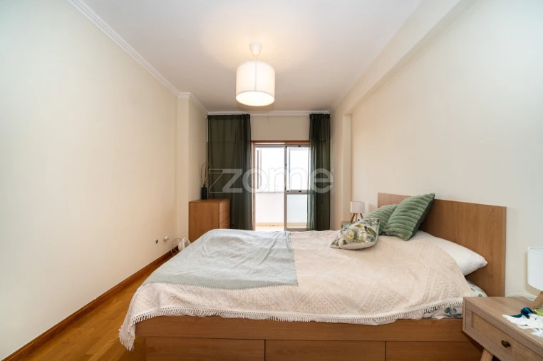 Apartamento T2 para Venda em Cacém e São Marcos Foto 18