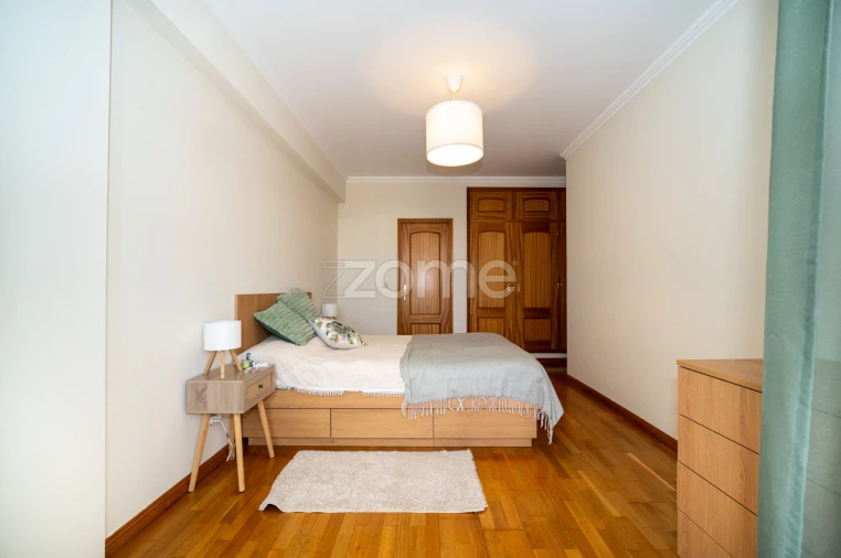 Apartamento T2 para Venda em Cacém e São Marcos Foto 20