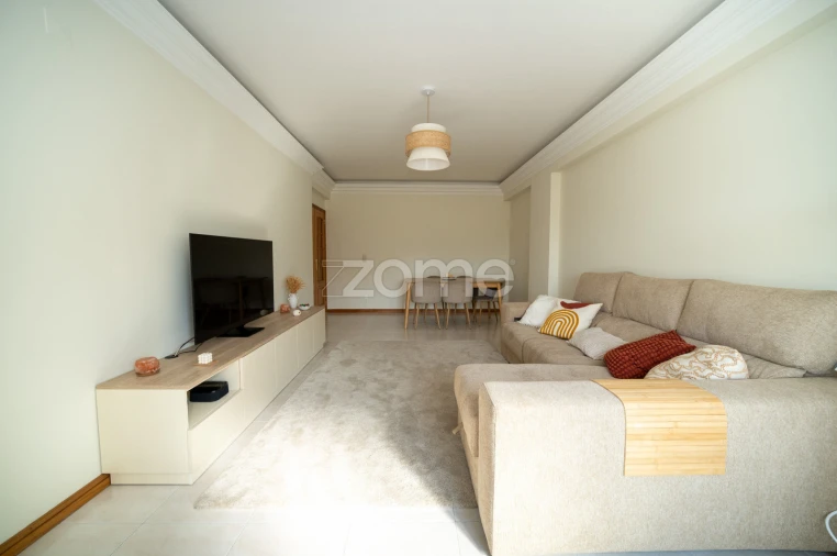 Apartamento T2 para Venda em Cacém e São Marcos Foto 8