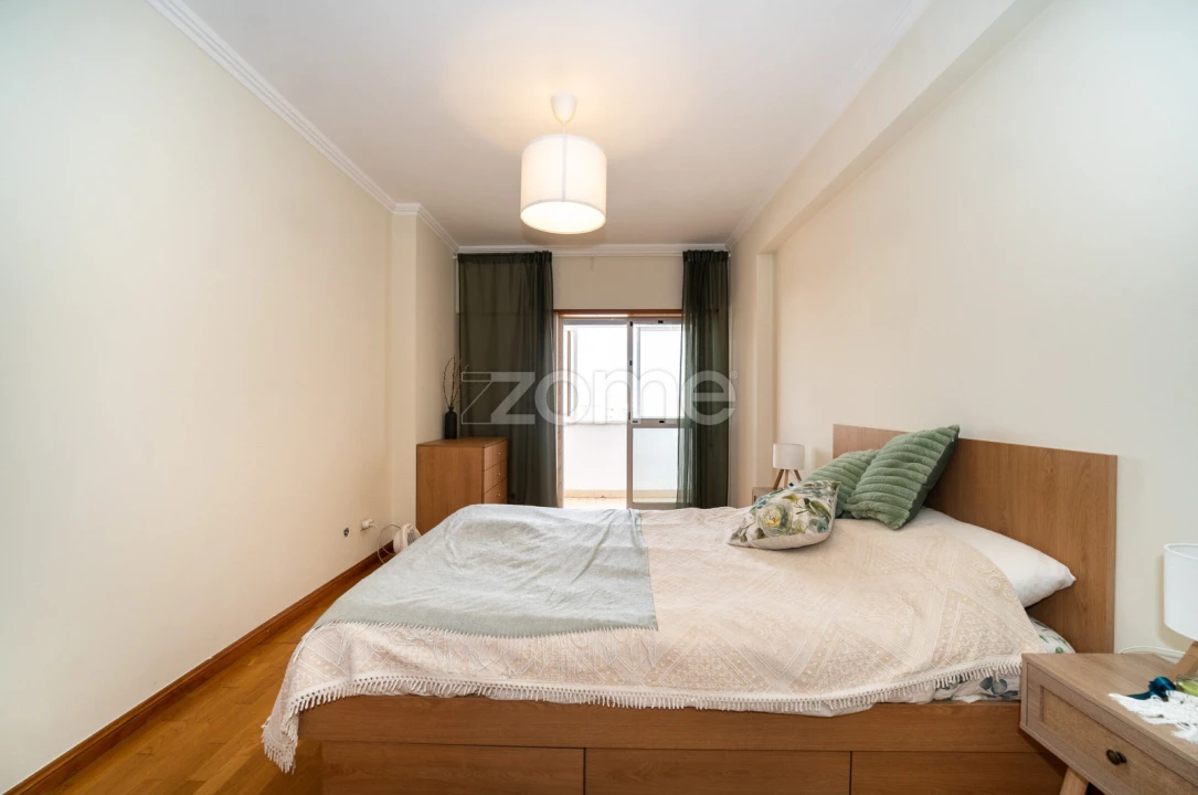 Apartamento T2 para Venda em Cacém e São Marcos Foto 18