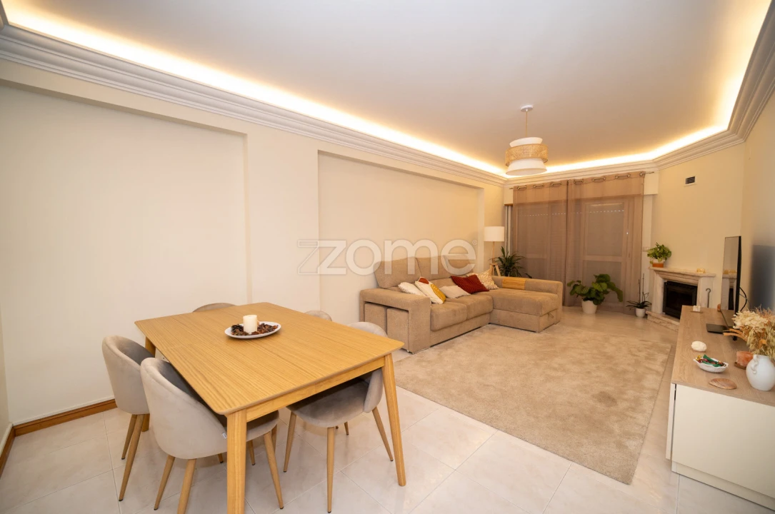 Apartamento T2 para Venda em Cacém e São Marcos Foto 9