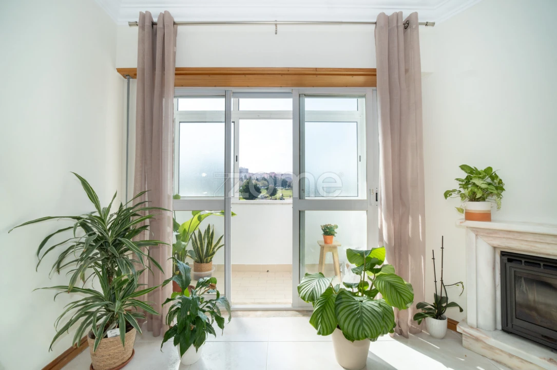 Apartamento T2 para Venda em Cacém e São Marcos Foto 6