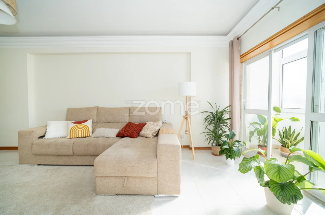 Apartamento T2 para Venda em Cacém e São Marcos Foto 7