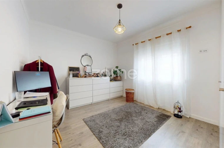 Apartamento T2 para Arrendamento em Almada, Cova da Piedade, Pragal e Cacilhas Foto 12