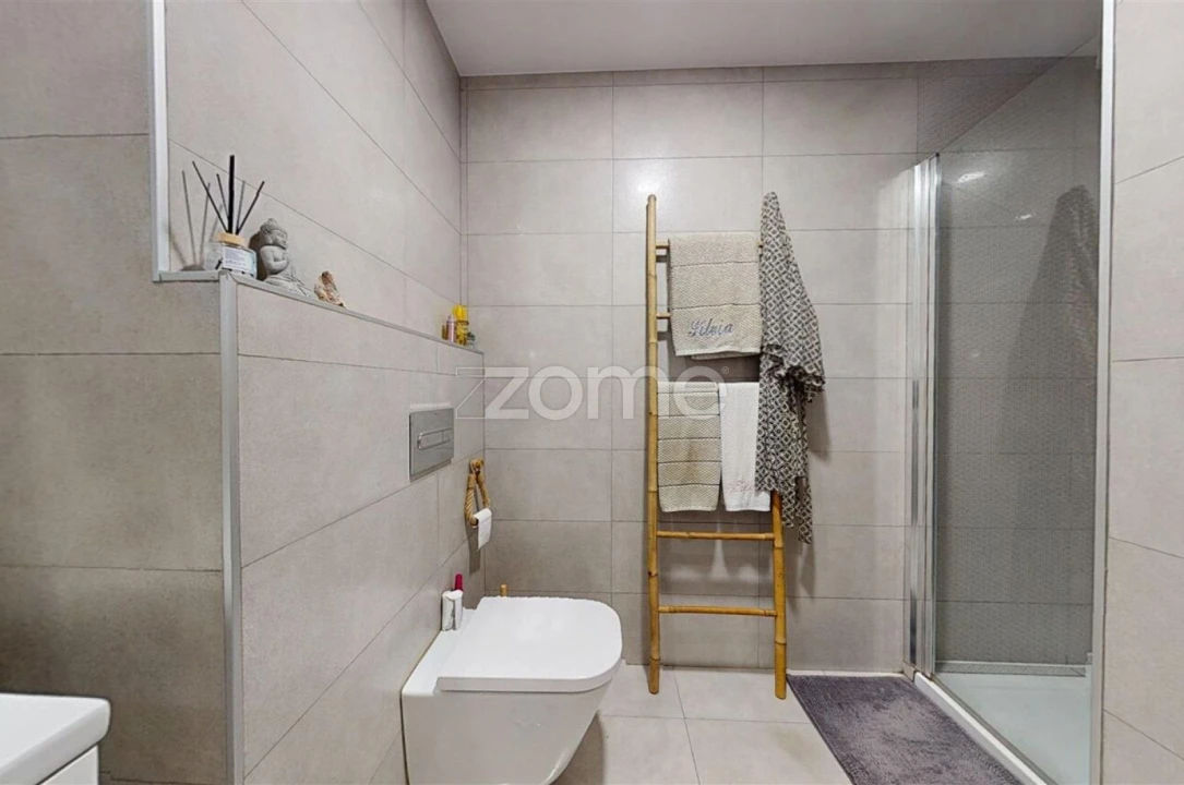 Apartamento T2 para Arrendamento em Almada, Cova da Piedade, Pragal e Cacilhas Foto 8