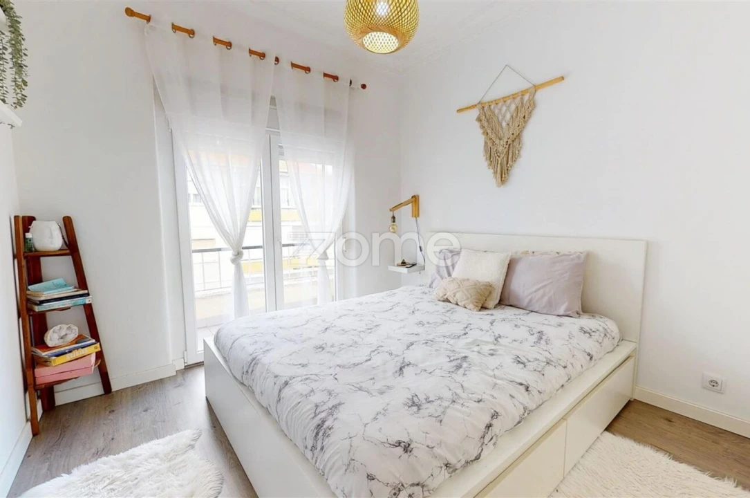 Apartamento T2 para Arrendamento em Almada, Cova da Piedade, Pragal e Cacilhas Foto 9