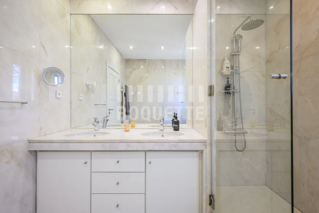 Moradia T3 para Venda em Lordelo do Ouro e Massarelos Foto 14