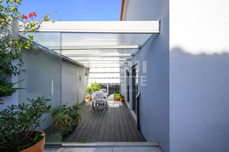 Moradia T3 para Venda em Lordelo do Ouro e Massarelos Foto 13