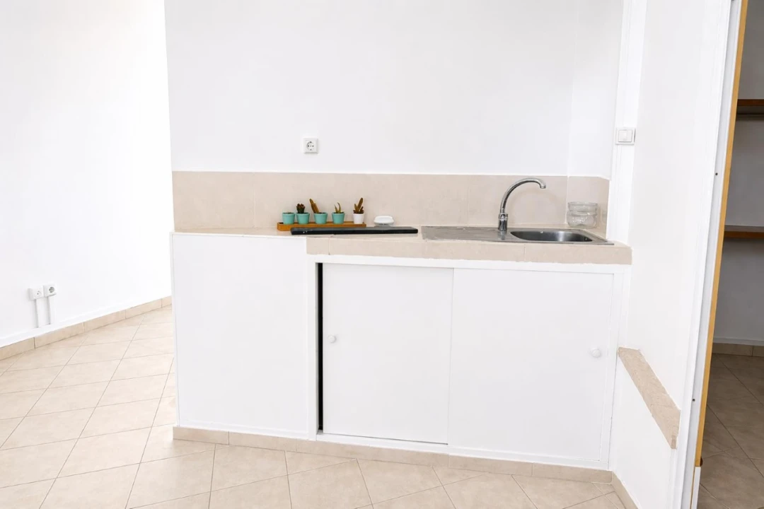 Loja para Arrendamento em Vagos e Santo António Foto 4