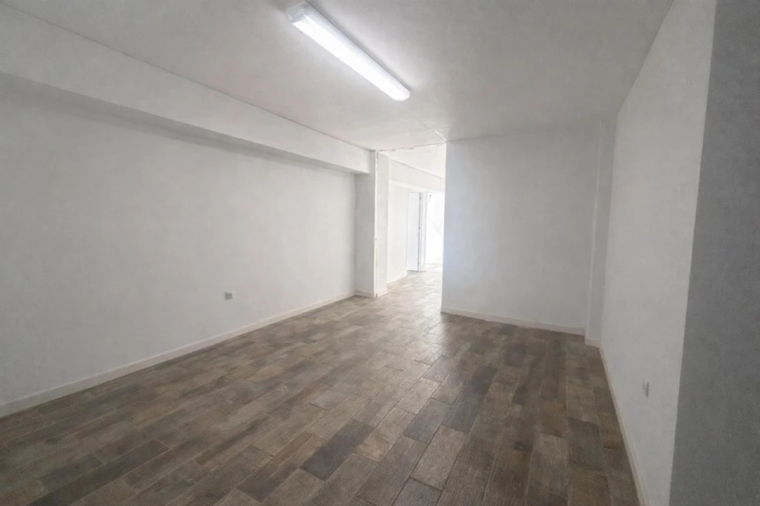 Loja para Arrendamento em Glória e Vera Cruz Foto 13