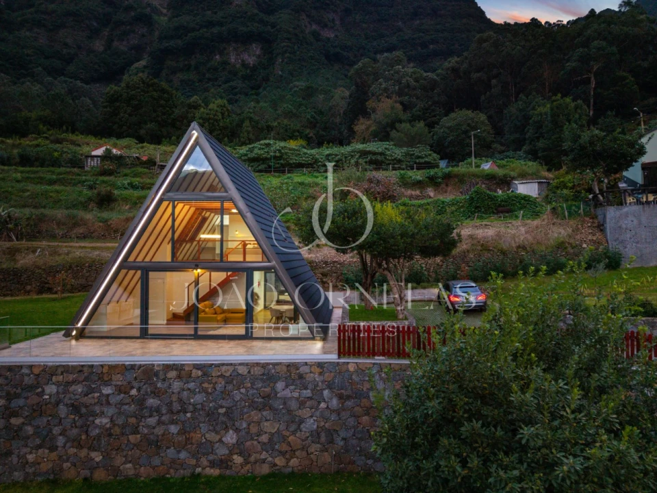 Moradia T2 para Venda em São Vicente Foto 1