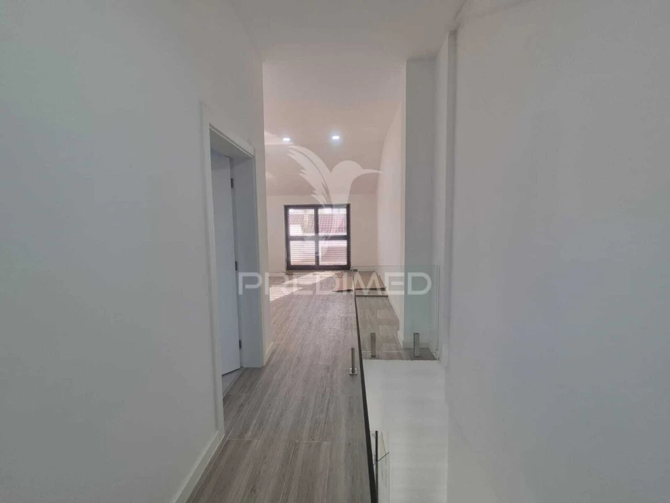 Apartamento T3 para Venda em Costa da Caparica Foto 9