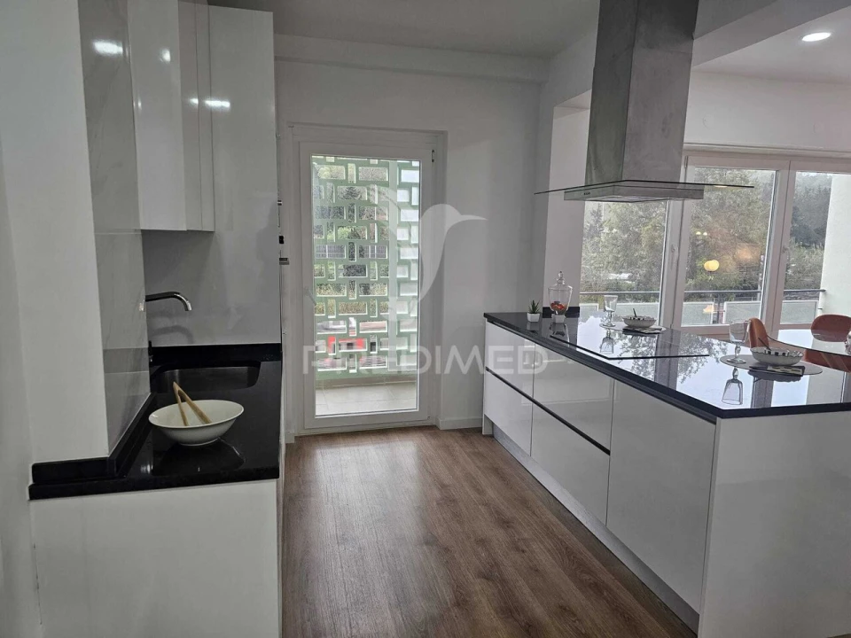 Apartamento T2 para Venda em Benfica Foto 7