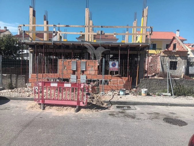 Moradia T3 para Venda em Quinta do Conde Foto 7