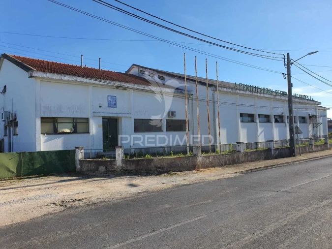 Armazém para Venda em Alcanhões Foto 3
