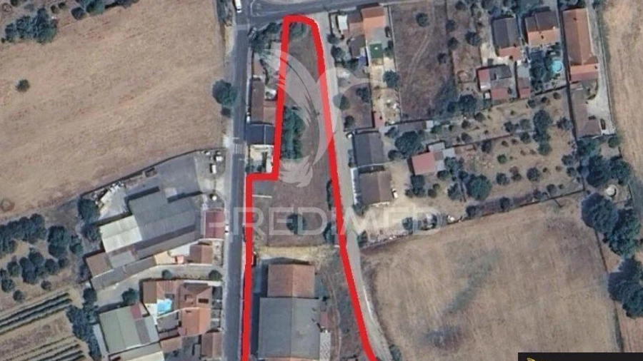 Armazém para Venda em Alcanhões