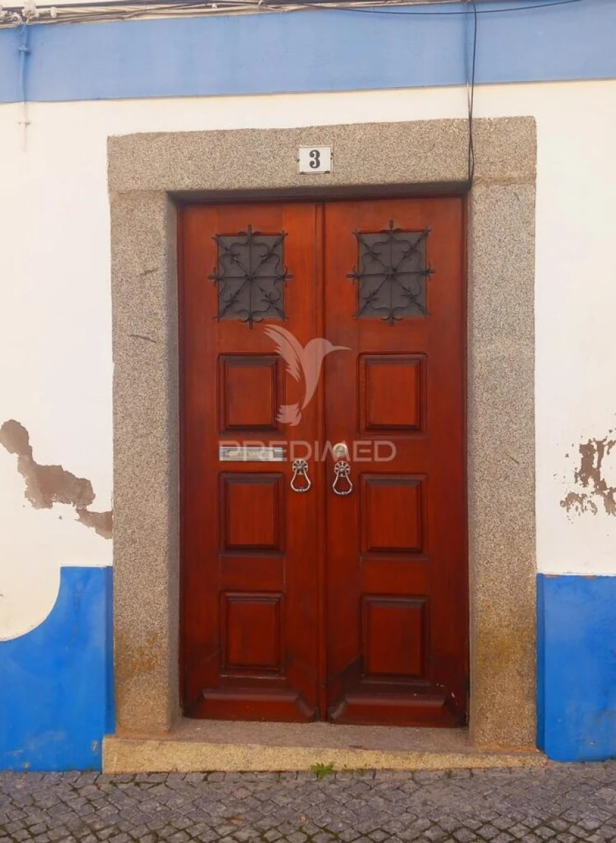 Moradia T7 para Venda em Redondo Foto 2