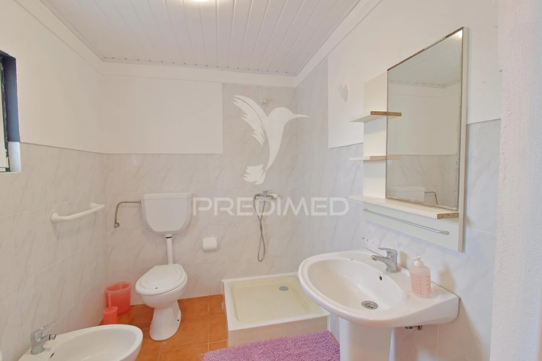 Moradia T2 para Venda em Cinco Ribeiras Foto 15