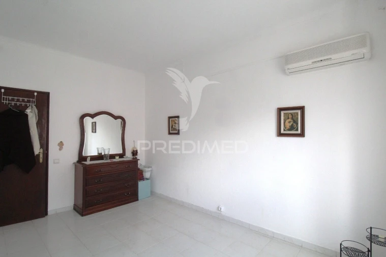 Apartamento T2 para Venda em Cercal Foto 7