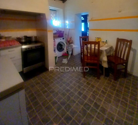 Moradia T2 para Venda em Redondo Foto 21