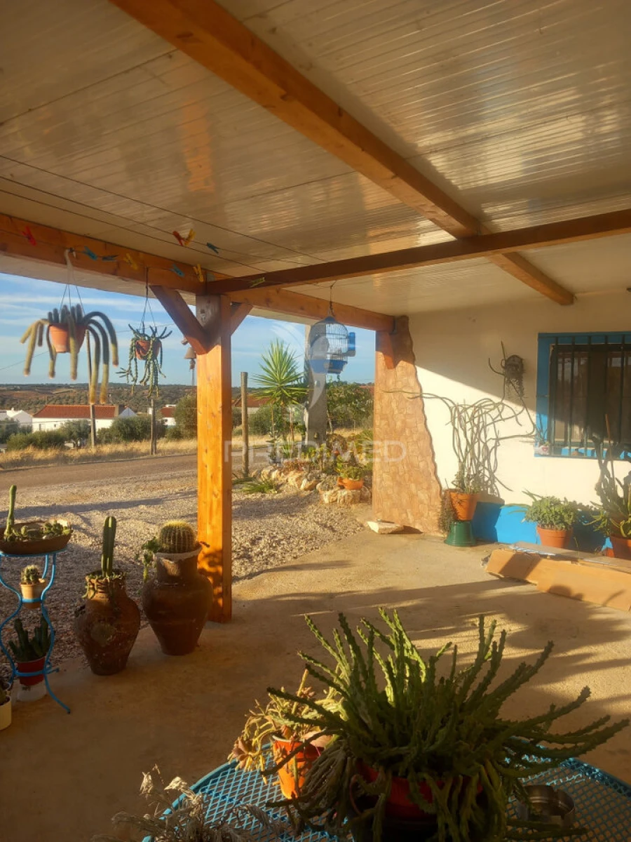 Moradia T2 para Venda em Redondo Foto 6