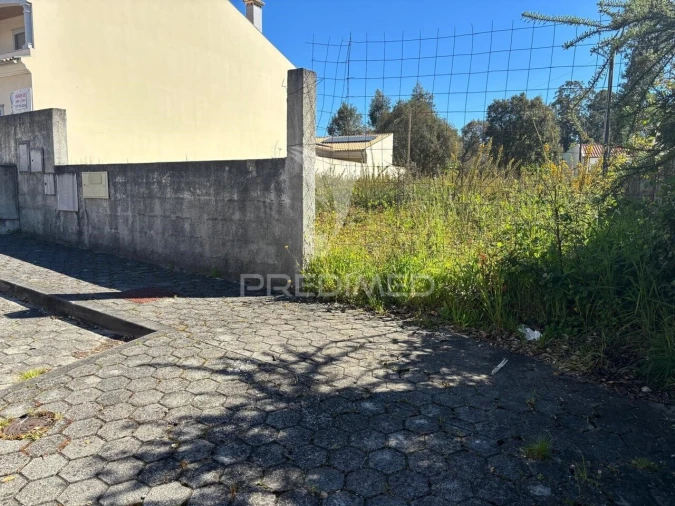 Terreno para Venda em Esgueira Foto 2