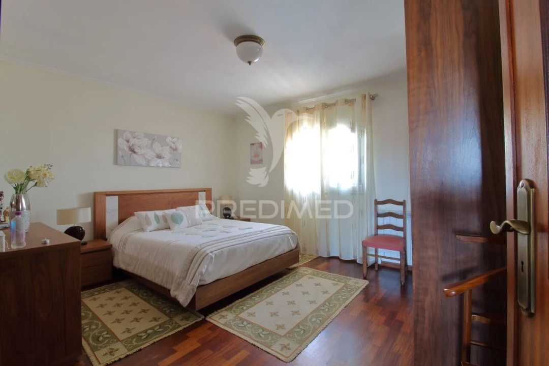 Moradia T3 para Venda em Esgueira Foto 23