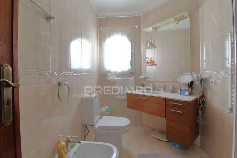 Moradia T3 para Venda em Esgueira Foto 12