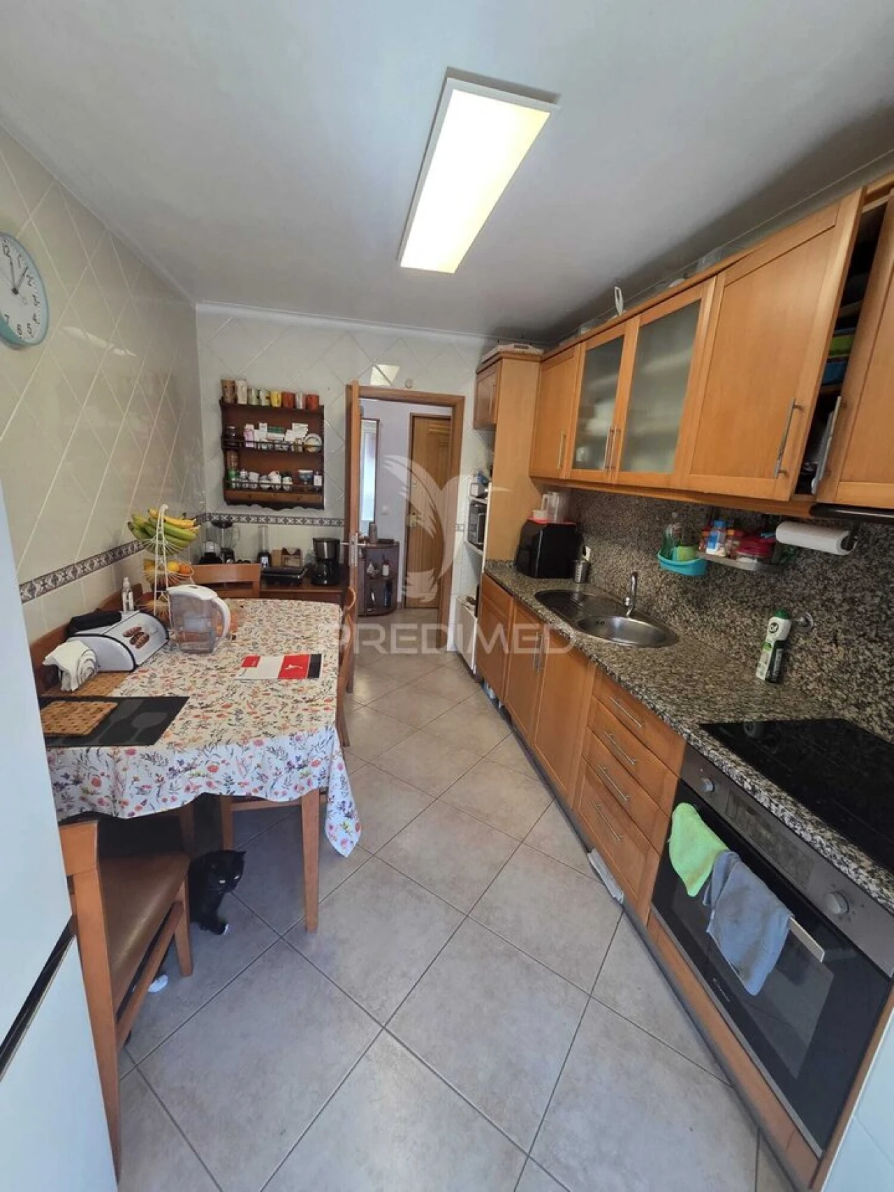 Apartamento T1 para Venda em Santa Maria de Lamas Foto 3