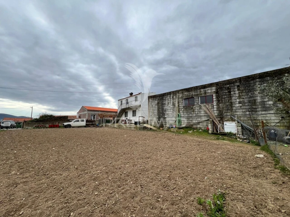 Moradia T3 para Venda em Açoreira Foto 18