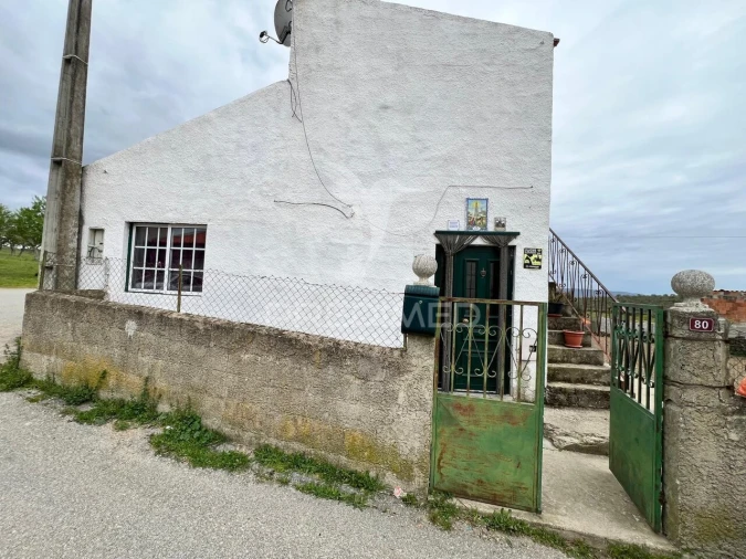 Moradia T3 para Venda em Açoreira Foto 2