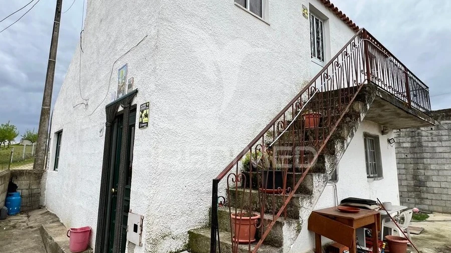 Moradia T3 para Venda em Açoreira
