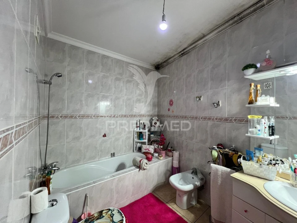 Apartamento T3 para Venda em Macedo de Cavaleiros Foto 24