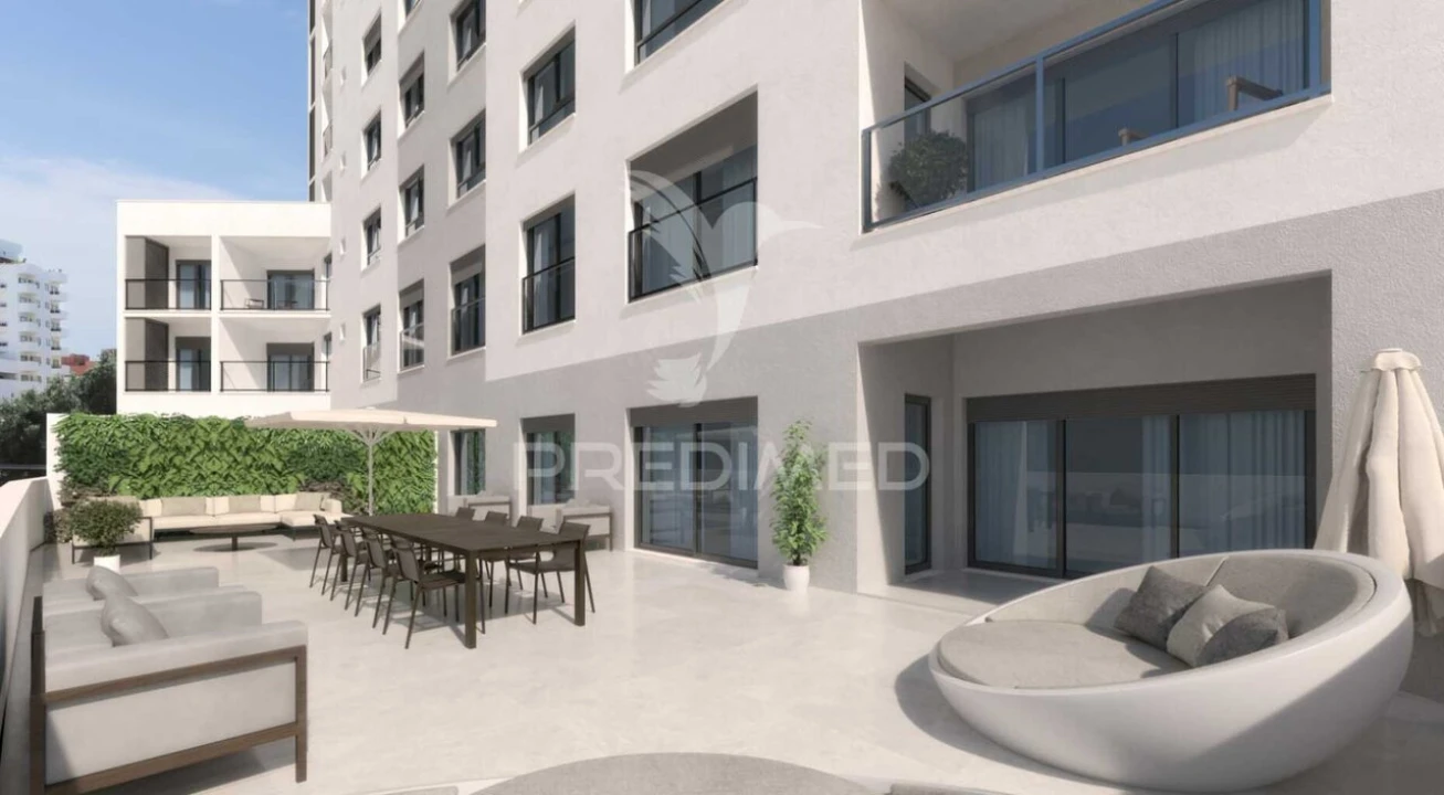 Apartamento T2 para Venda em Portimão Foto 35