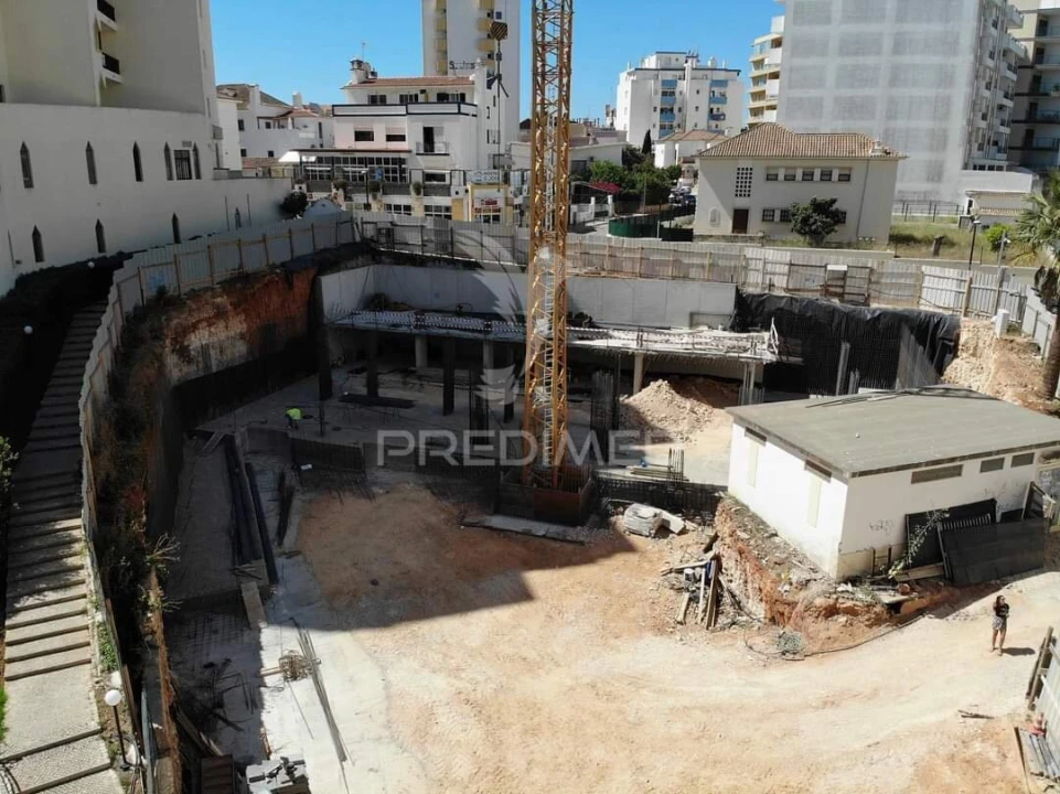 Apartamento T2 para Venda em Portimão Foto 14