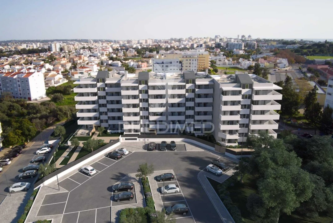 Apartamento T2 para Venda em Portimão Foto 8