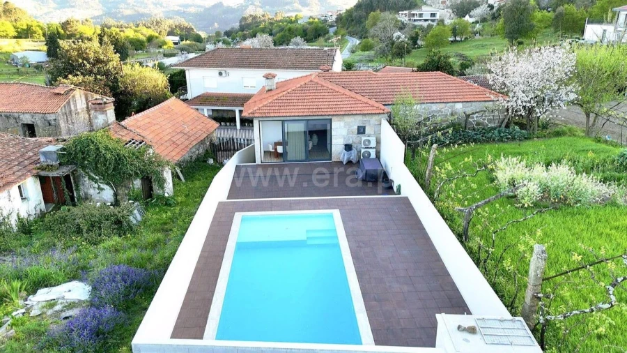 Moradia T3 para Venda em Alpendorada, Várzea e Torrão Foto 19