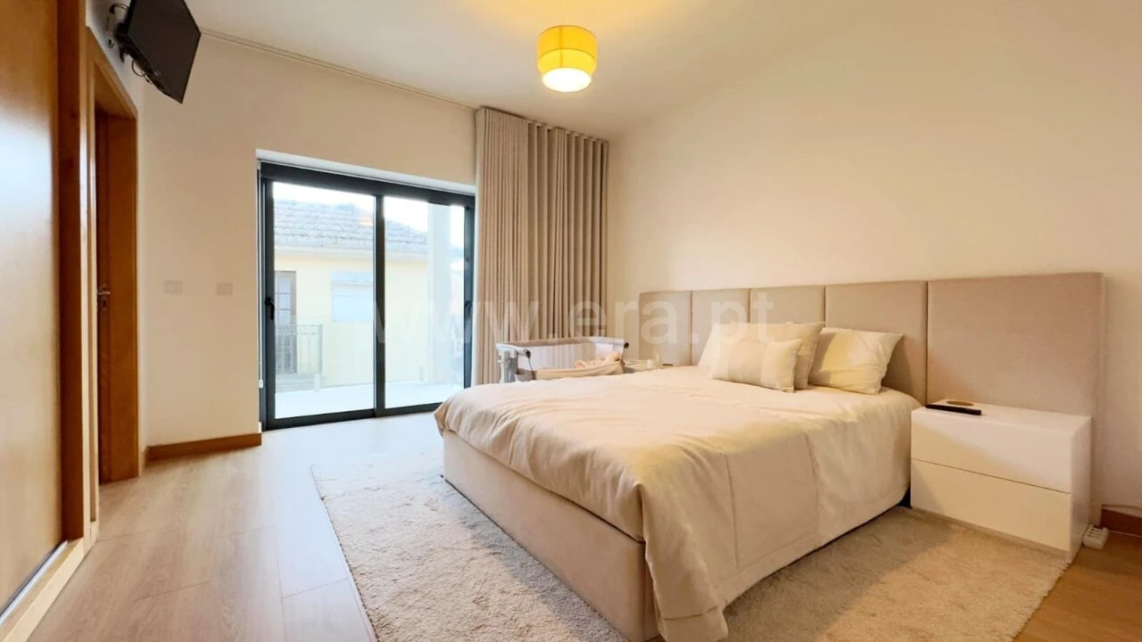 Moradia T3 para Venda em Alpendorada, Várzea e Torrão Foto 12