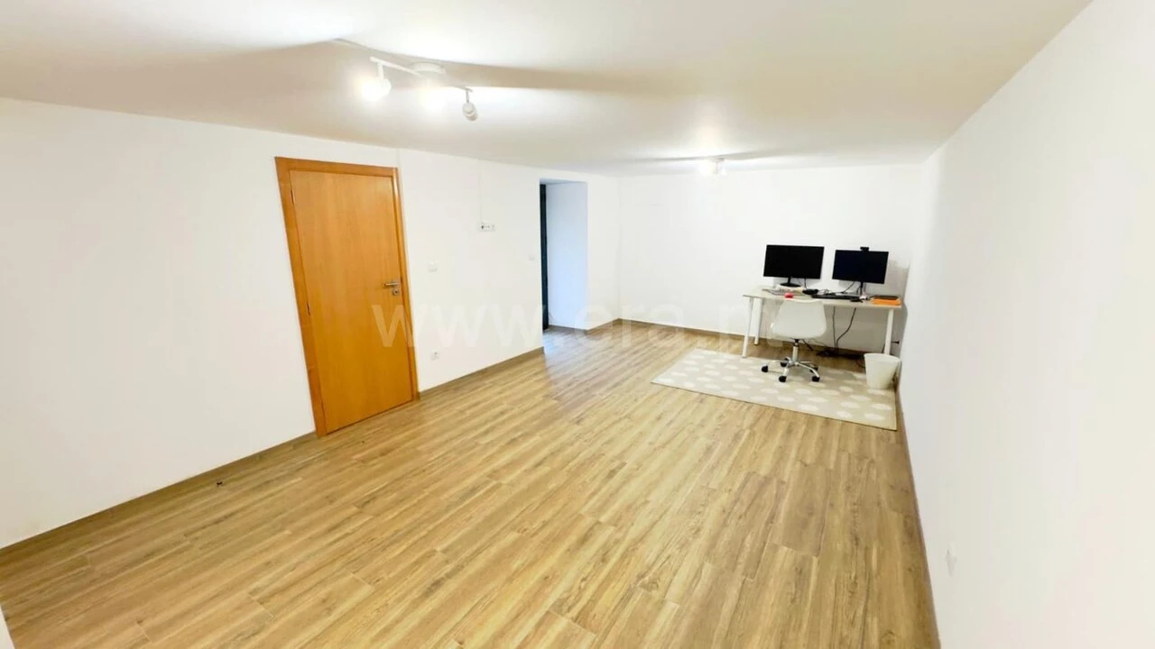 Moradia T3 para Venda em Alpendorada, Várzea e Torrão Foto 16