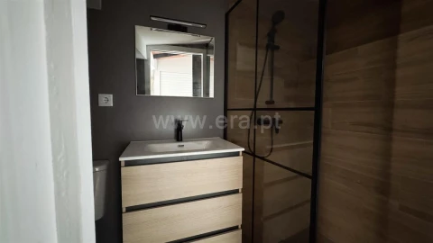 Moradia T2 para Venda em Cinfães